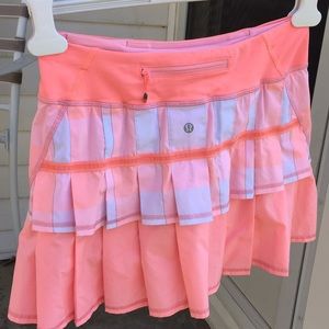 Lululemon ruffle skirt